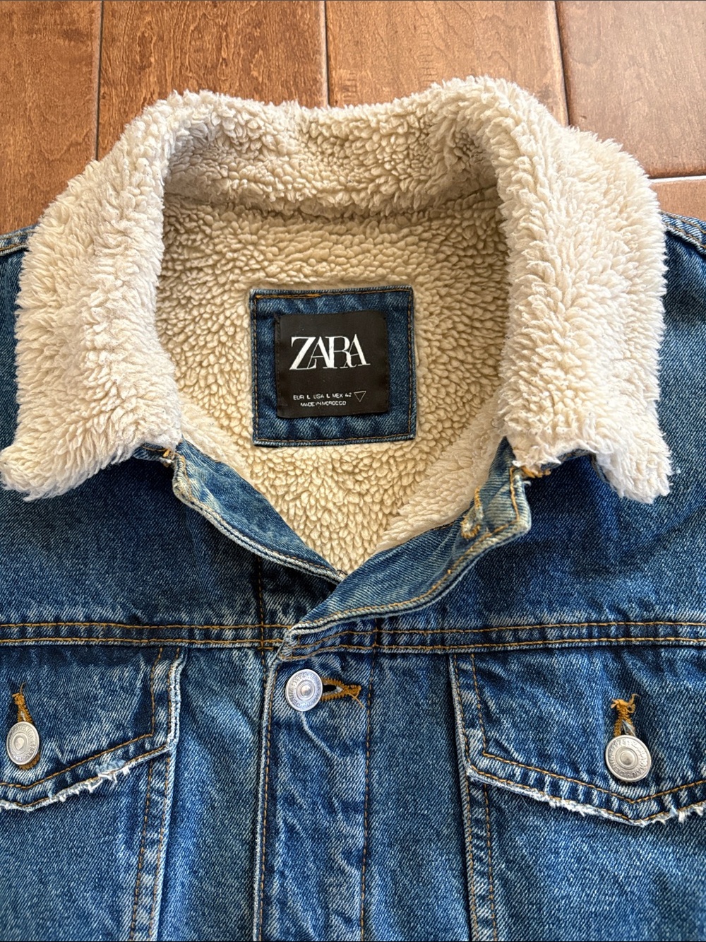 Zara Blue Denim Jacket with Cream Sherpa Collar - Picture 2 of 6